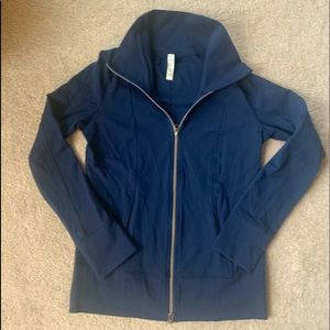 Lululemun jacket